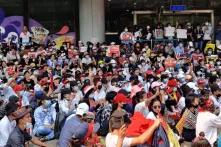 Protest Hledan Centre, Yangon, Myanmar, 21.02.2021