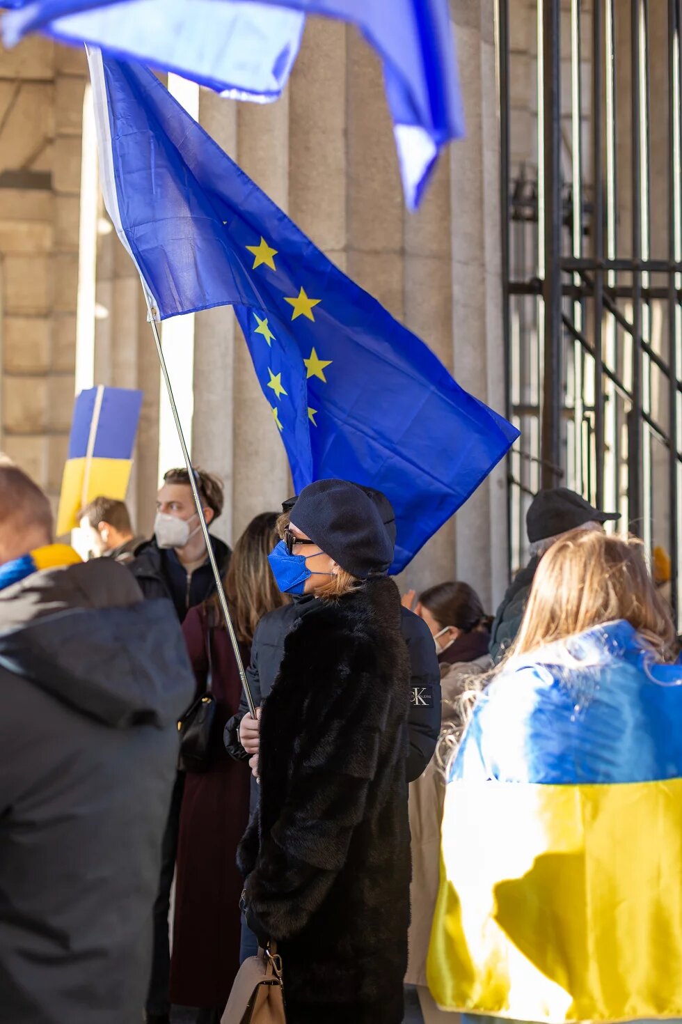 European Union supports Ukraine